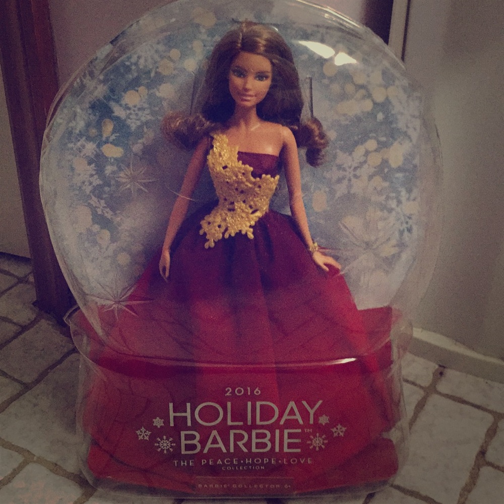 2016 Holiday Barbie Doll Collector Edition Brunett